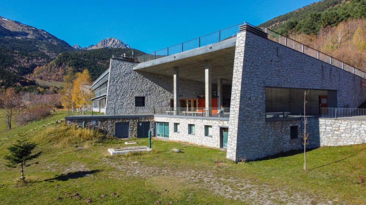 Monnatura Pirineus Son Del Pi 外观 照片